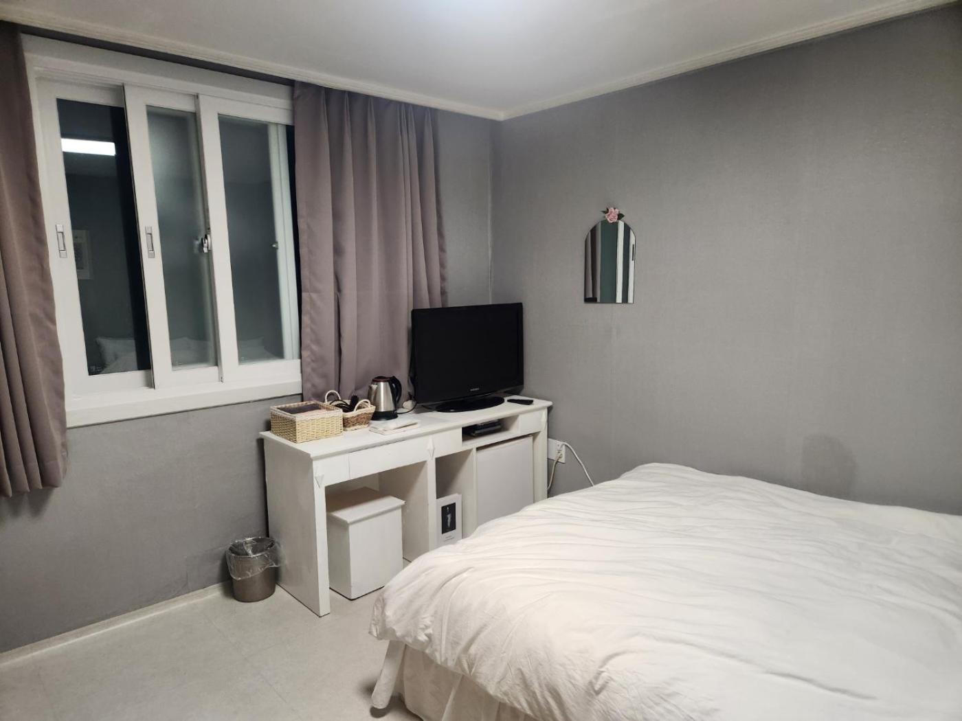 Stay Mido Busan Bagian luar foto